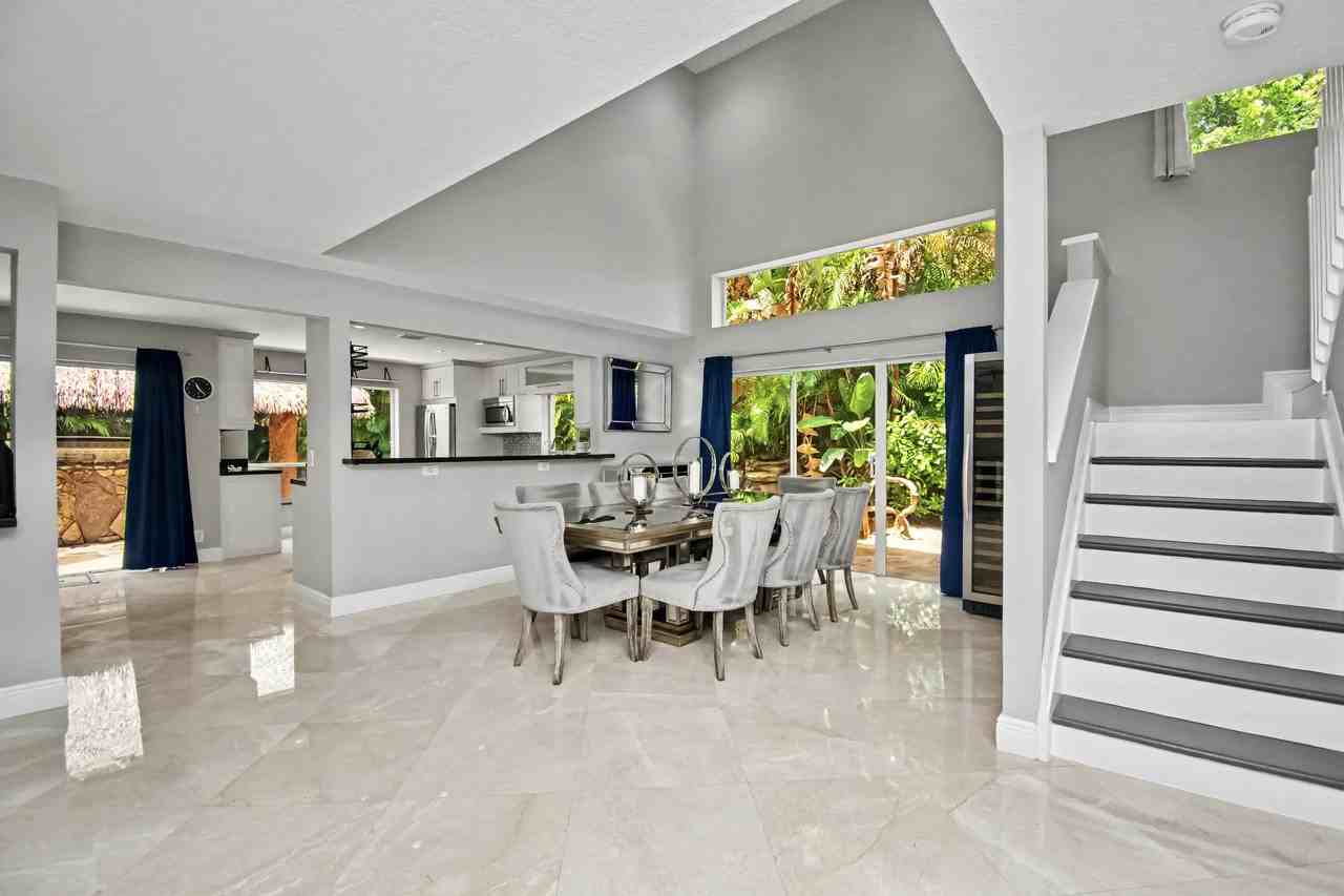 7685 Nw 61st Ter - Photo 6 of 50