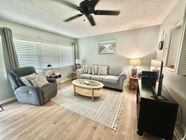 302 Mansfield H - Photo 5 of 15
