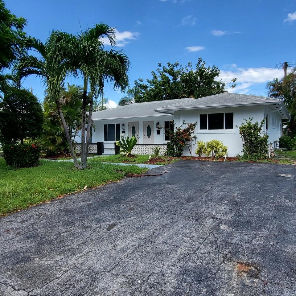 809A Nw 30th Ct #809A - Photo 7 of 8