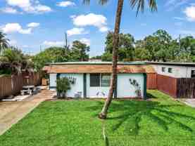 1637 Taft St - Photo 1 of 1