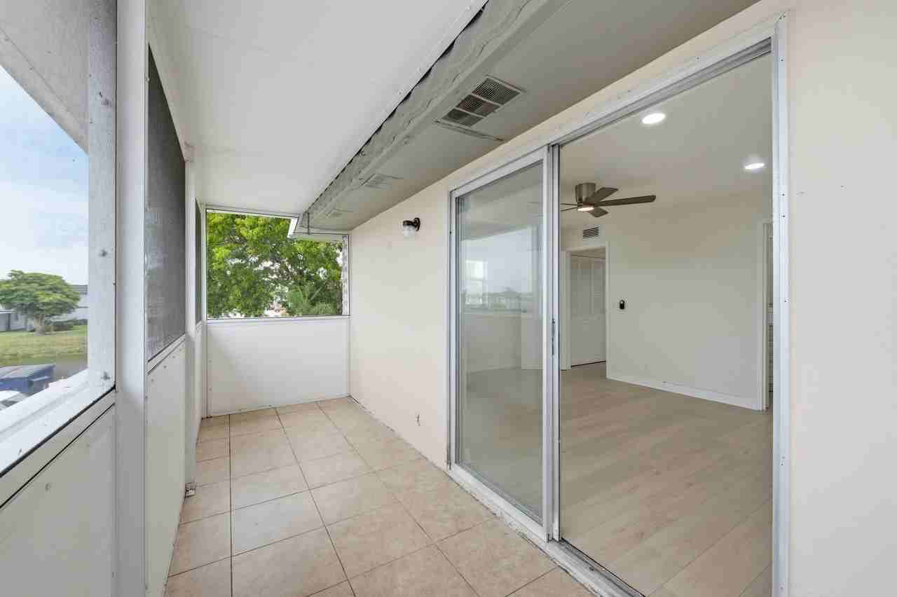 670 Monaco N - Photo 3 of 38