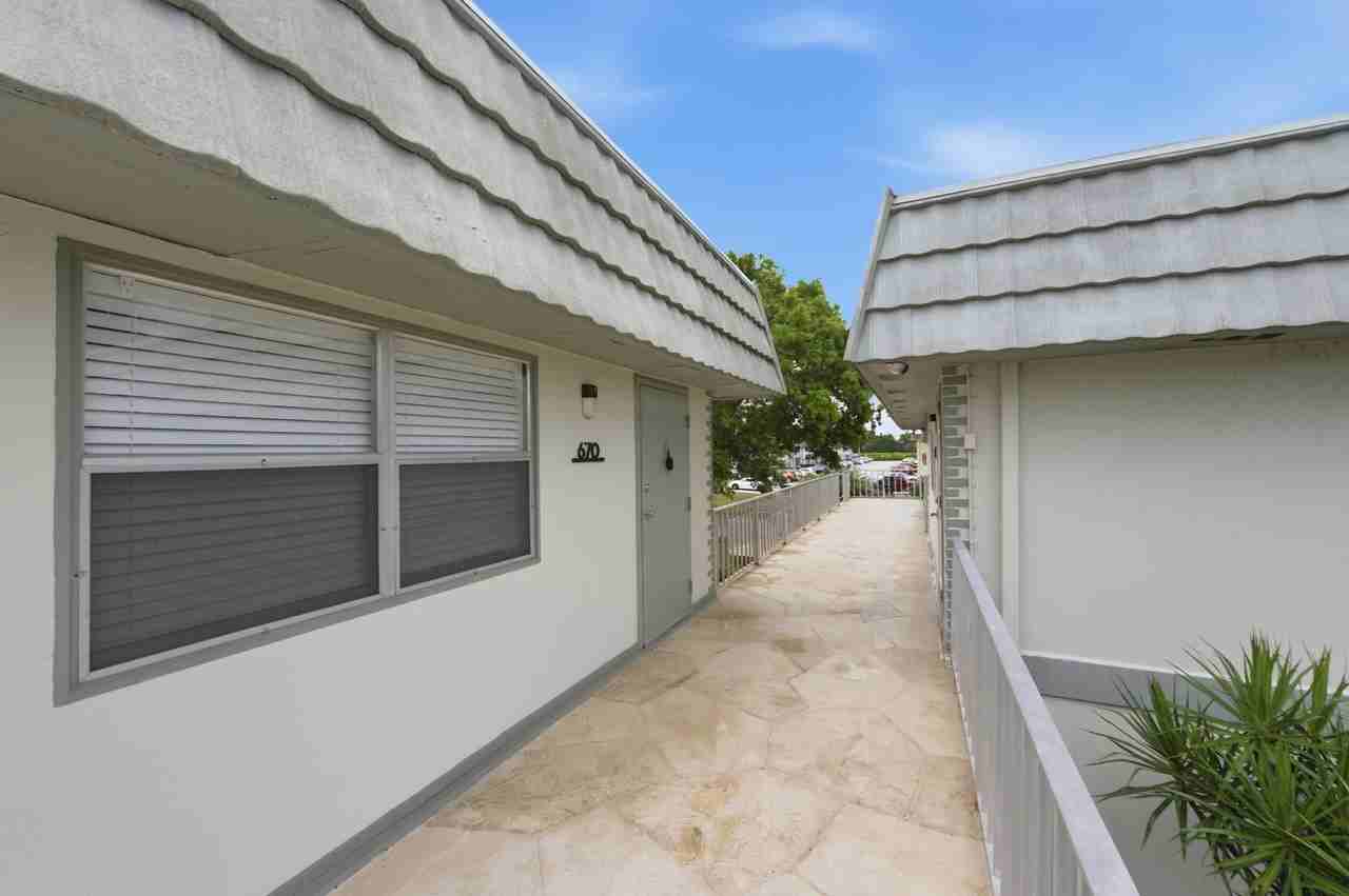 670 Monaco N - Photo 6 of 38
