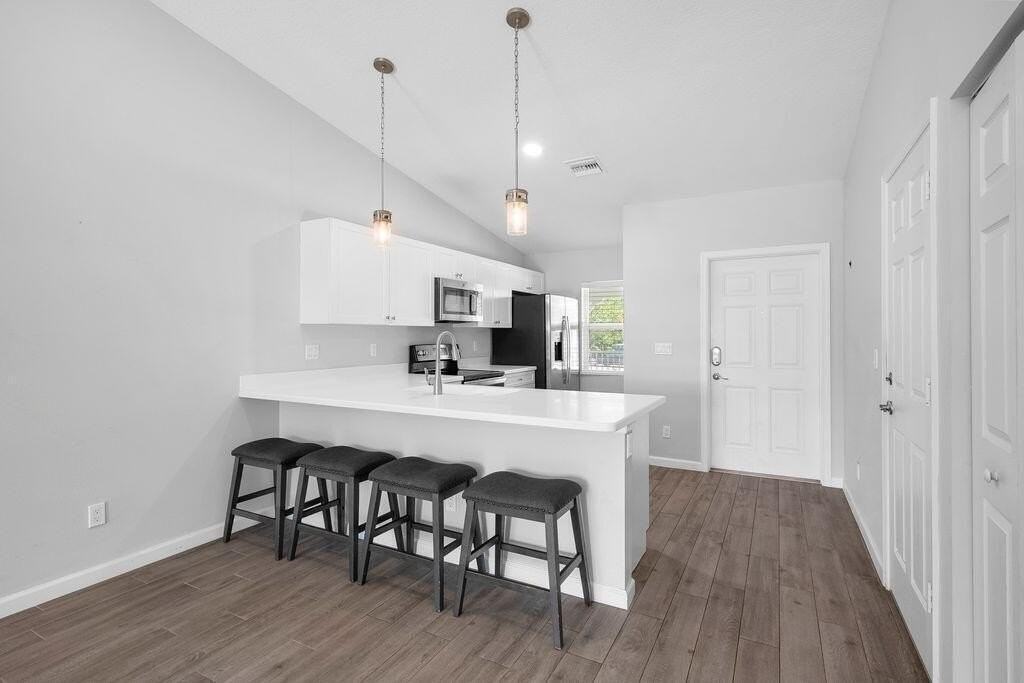 5078 Se Isabelita Ave - Photo 7 of 25