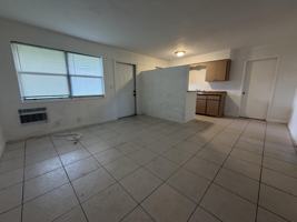 featured image of 711 Nw 4th Ave #2