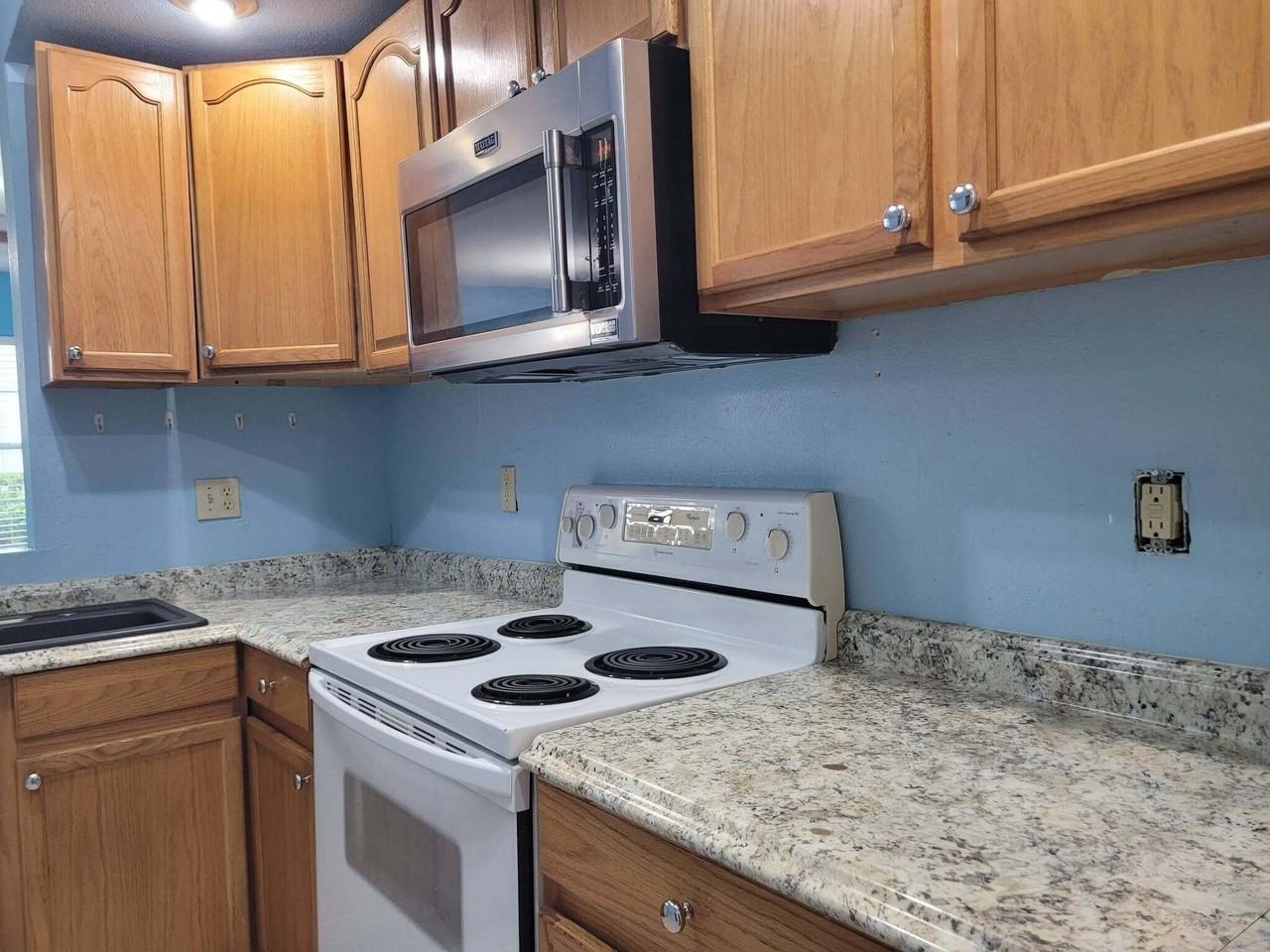 104 Sw Peacock Blvd #3-104 - Photo 6 of 14