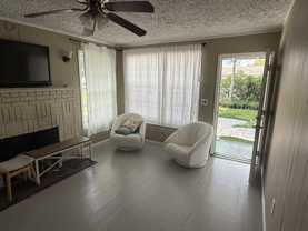 2422 Genessee Ave - Photo 1 of 1