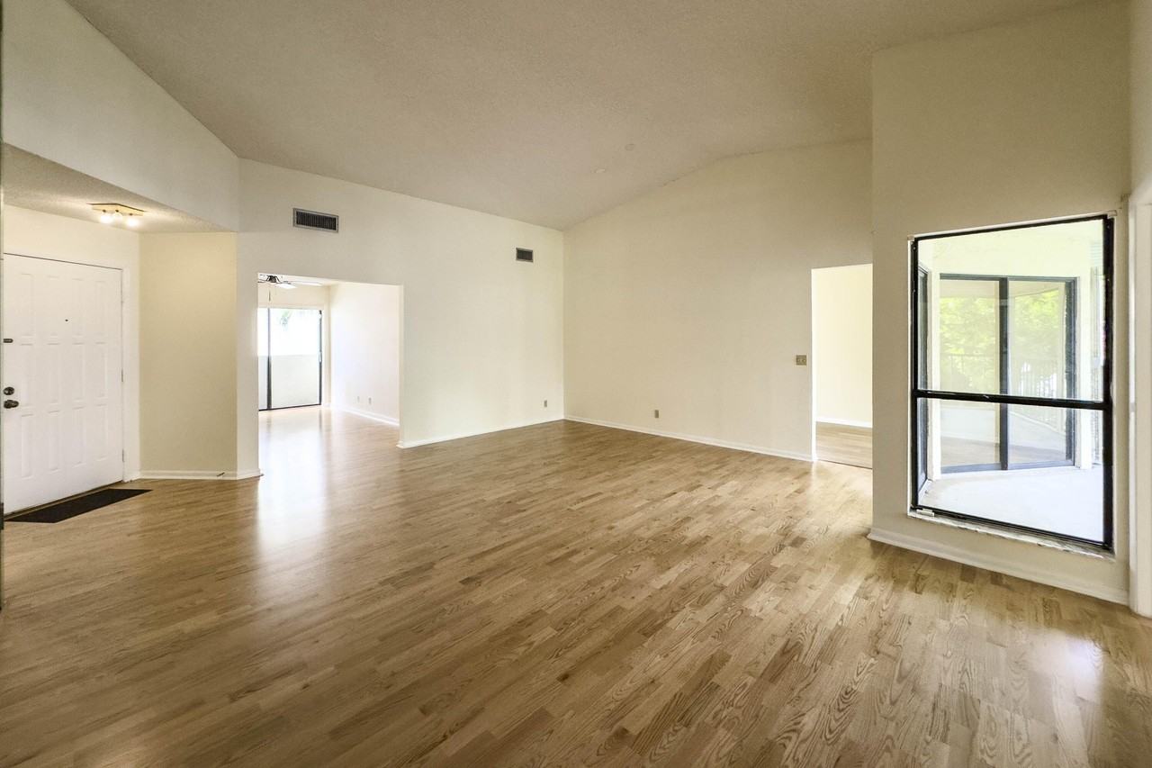 3362 Lucerne Park Dr - Photo 6 of 34
