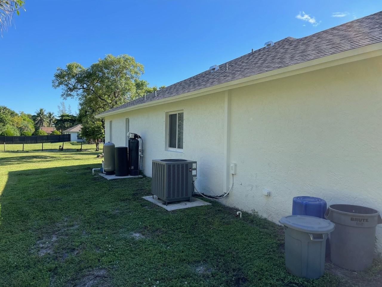 14825 76th Rd N - Photo 4 of 23