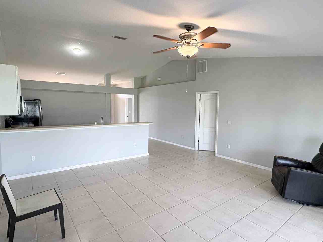 2182 Sw Idaho Ln - Photo 7 of 18