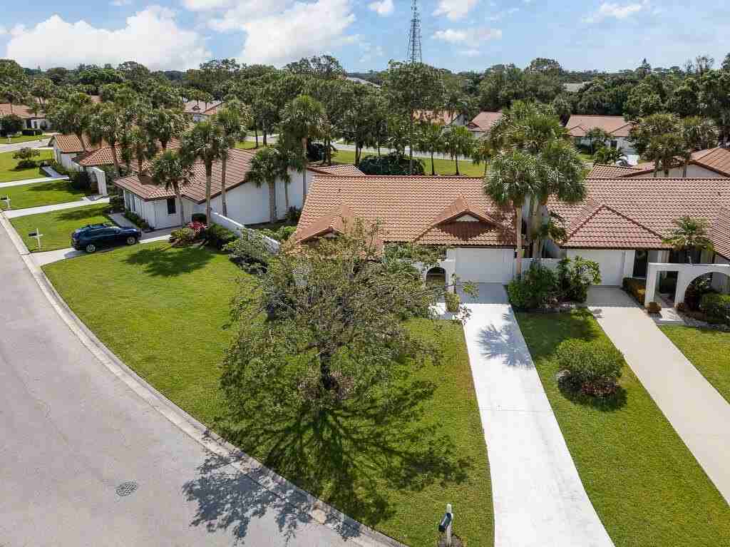 3803 Sw Osprey Creek Way - Photo 4 of 30