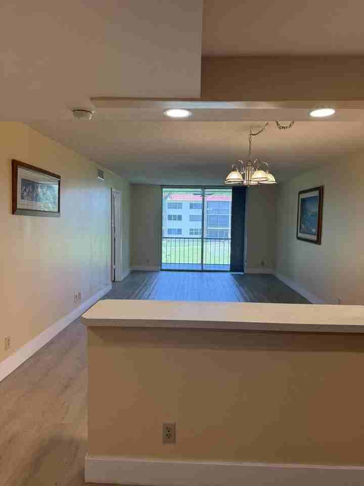 830 S Hollybrook Dr #204 - Photo 2 of 14