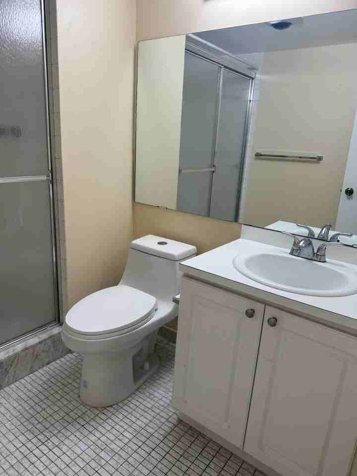 830 S Hollybrook Dr #204 - Photo 7 of 14
