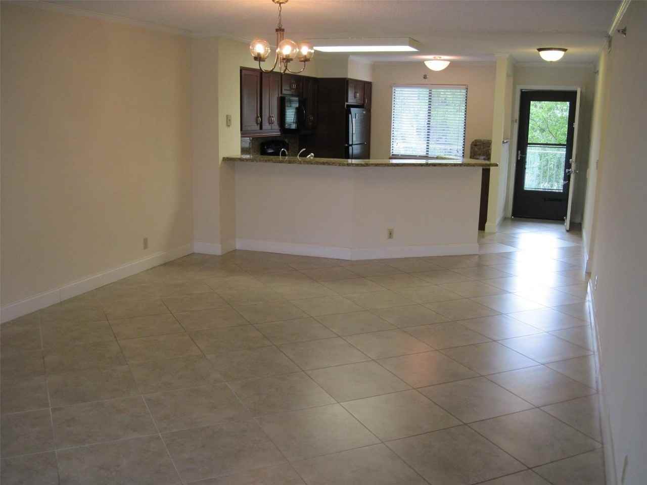 2232 N Cypress Bend Dr #307 - Photo 6 of 22