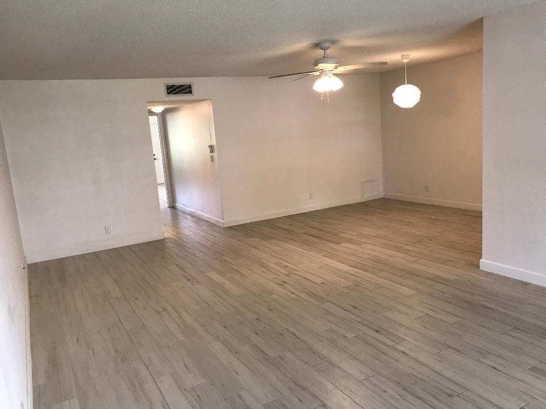 1387 High Point Way Nw #B - Photo 3 of 16