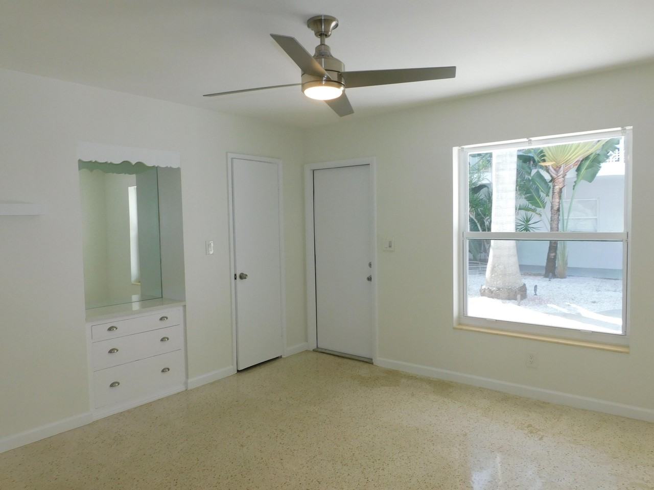 15 S Palmway - Photo 6 of 19