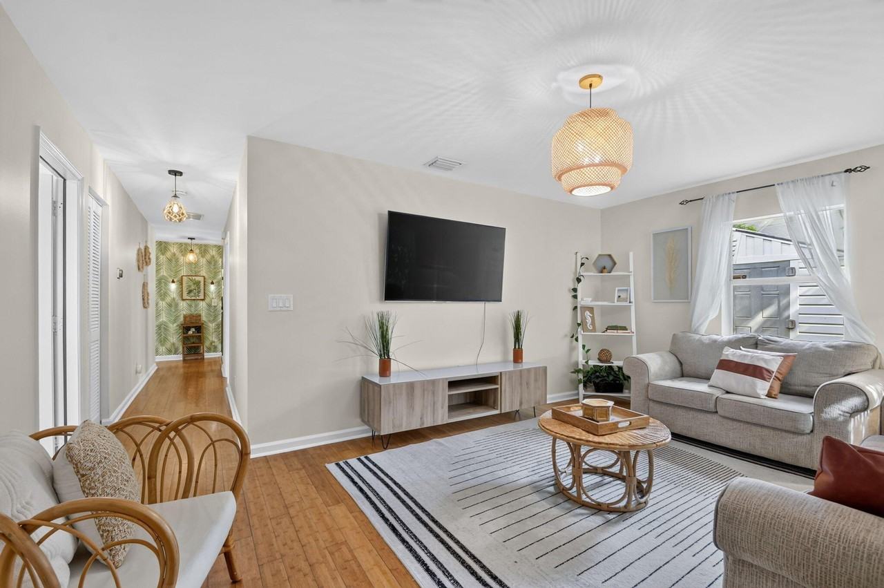4311 Garden Ave - Photo 3 of 25