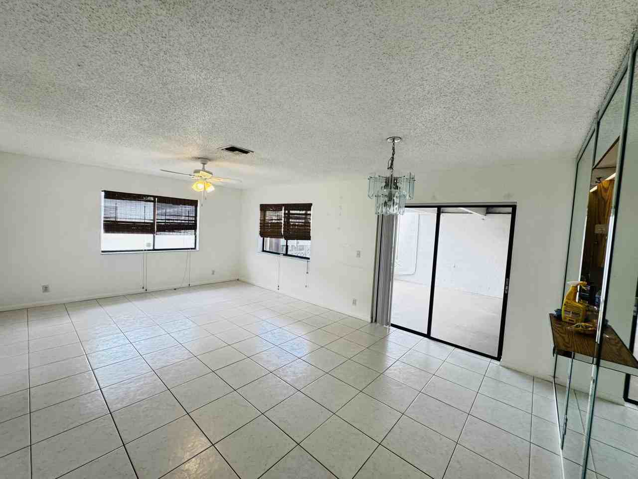 14858 Wildflower Ln - Photo 7 of 32
