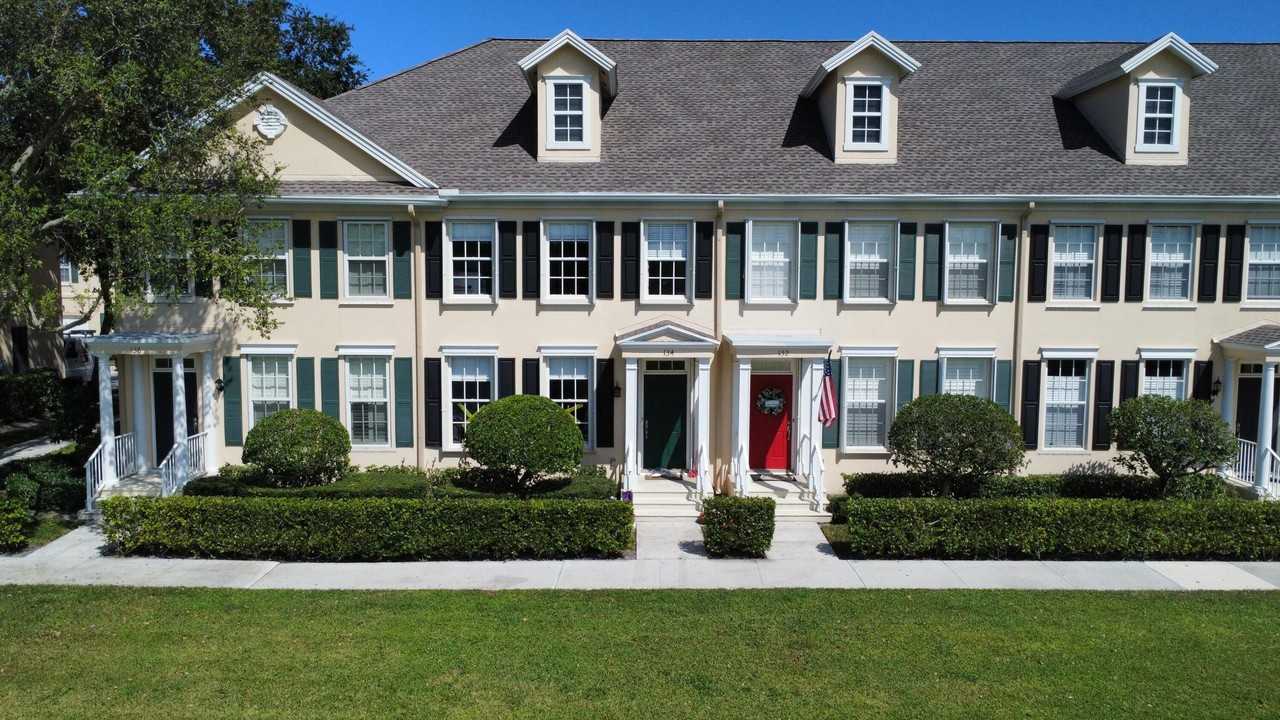 134 Wentworth Ct - Photo 2 of 36
