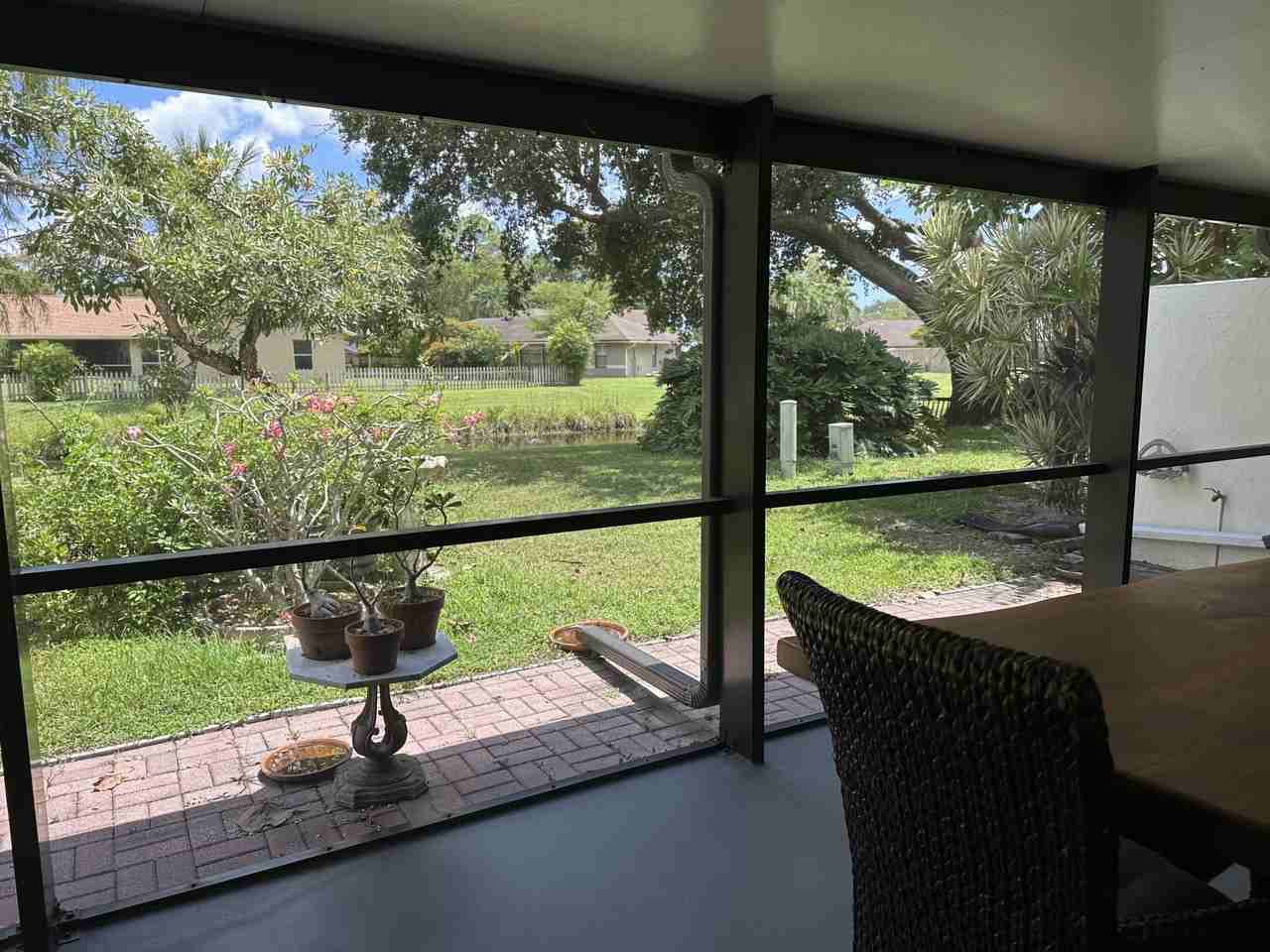 316 Wood Dale Dr - Photo 4 of 22