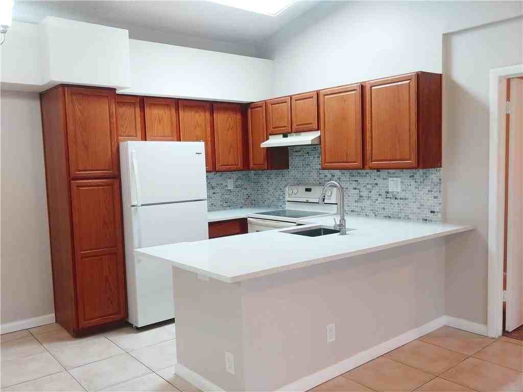 921 Lyons Rd #3206 - Photo 5 of 36