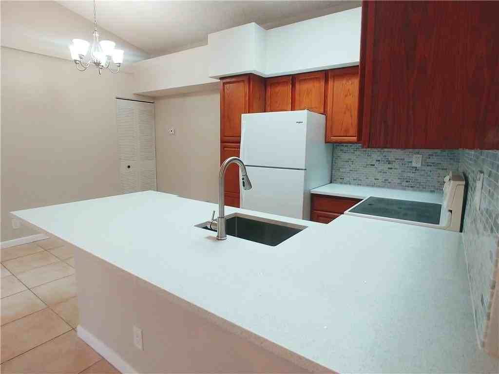 921 Lyons Rd #3206 - Photo 7 of 36