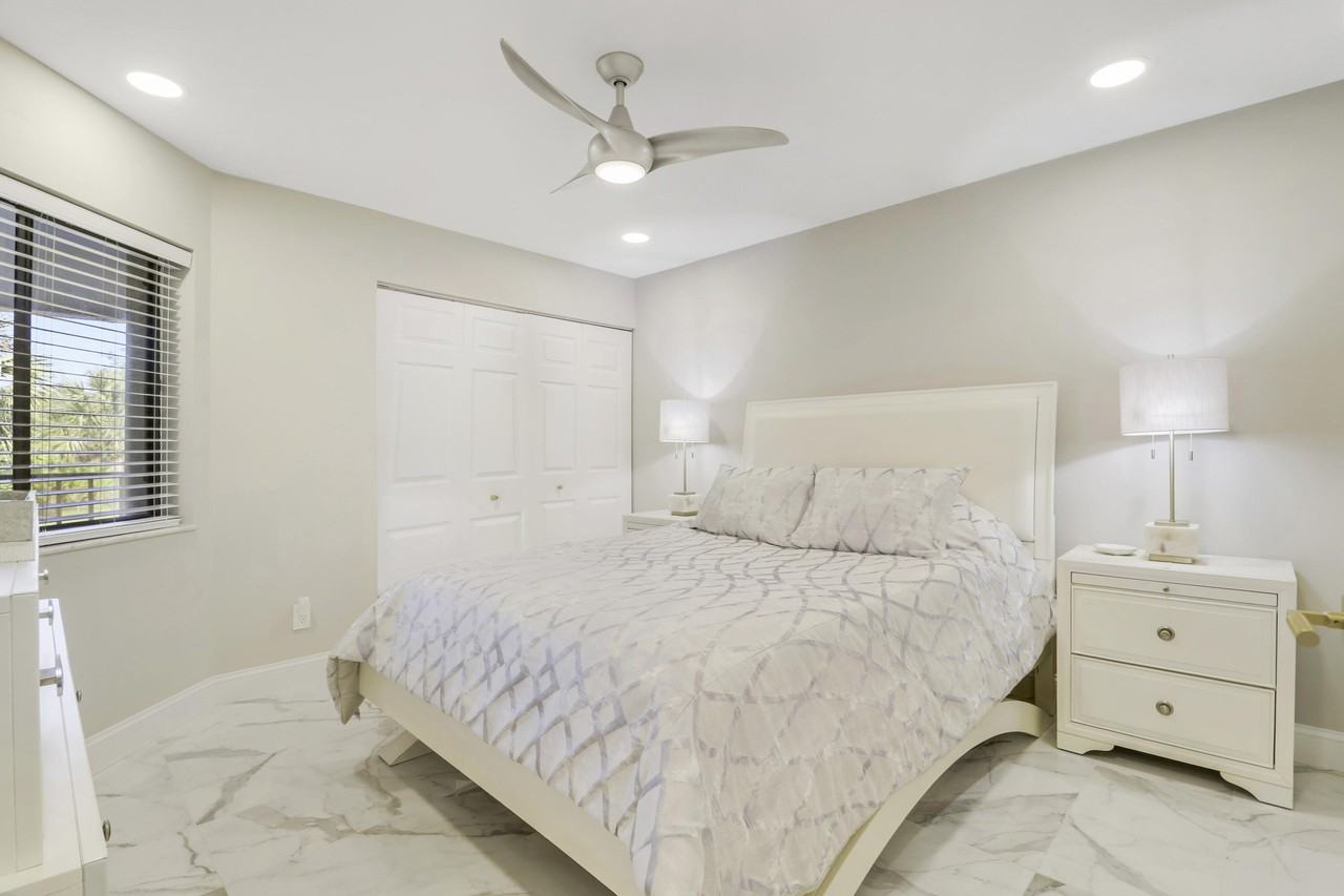 1143 Duncan Cir #202 - Photo 6 of 31