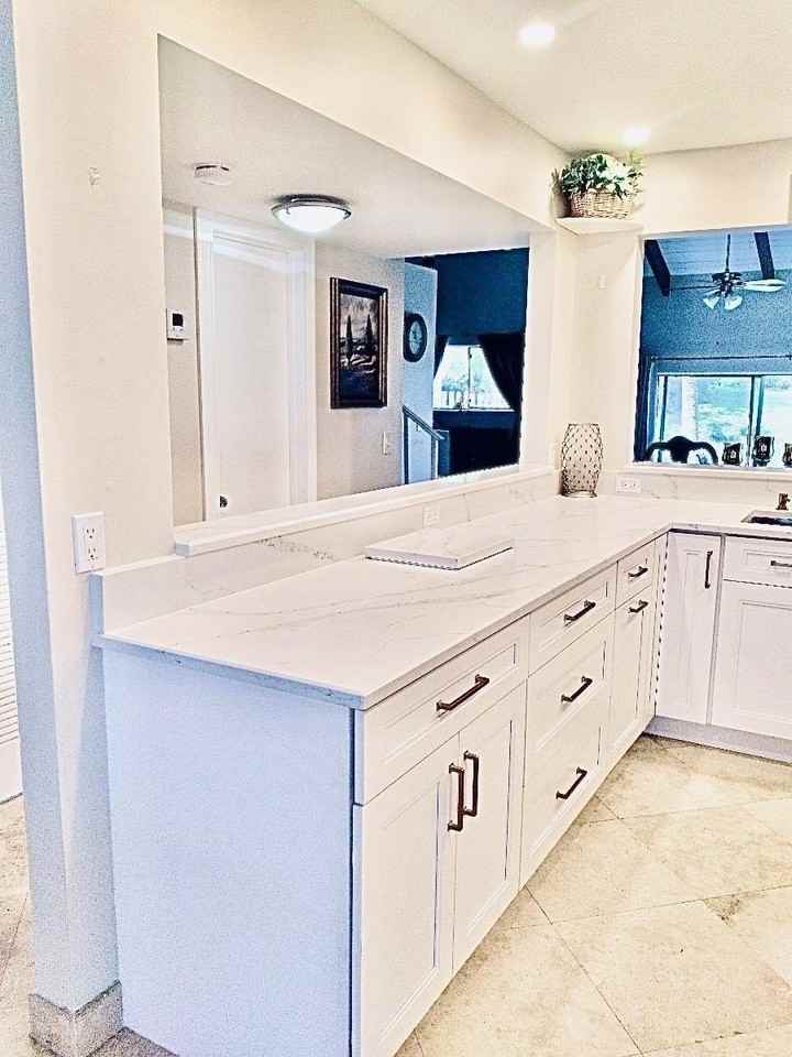 2121 Sw 82nd Ave - Photo 6 of 28