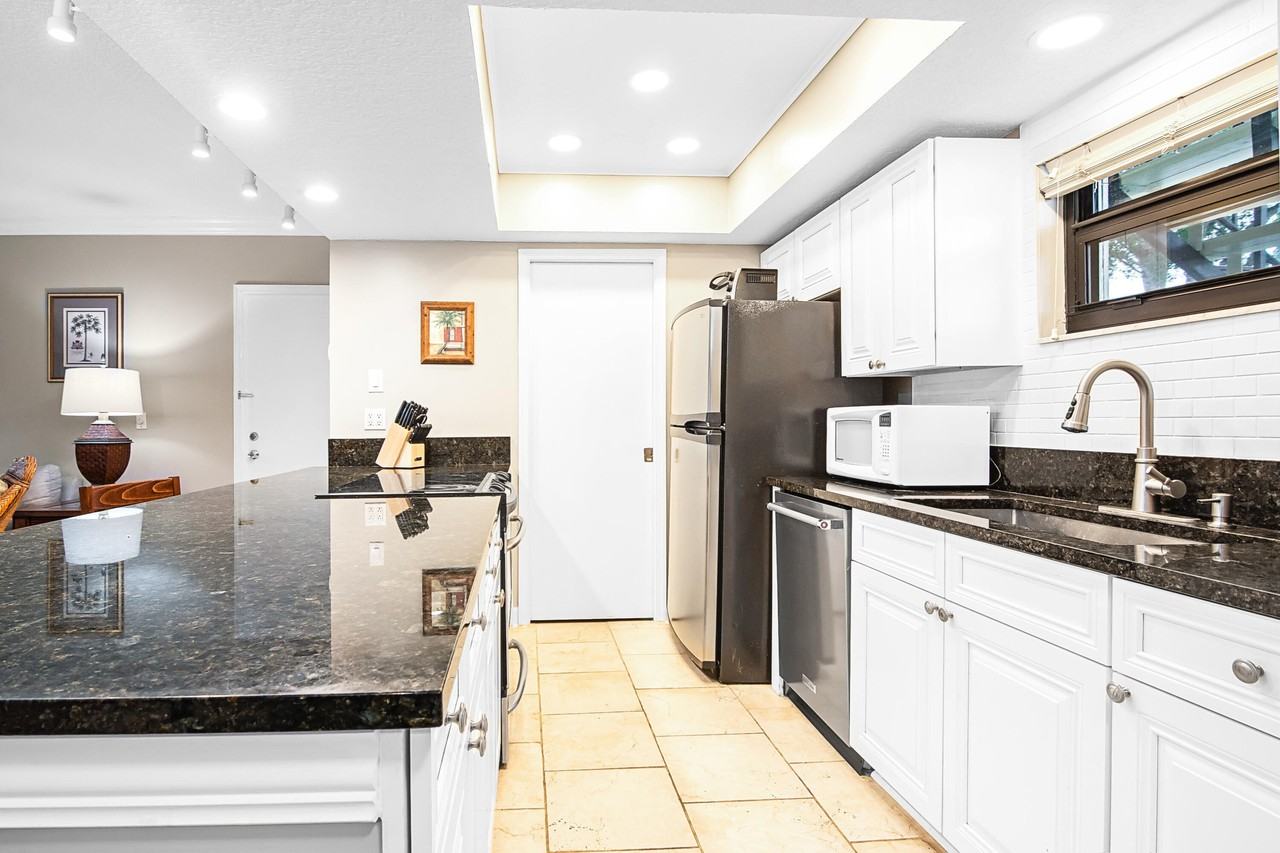 13334 Polo Club Rd #218 - Photo 3 of 13