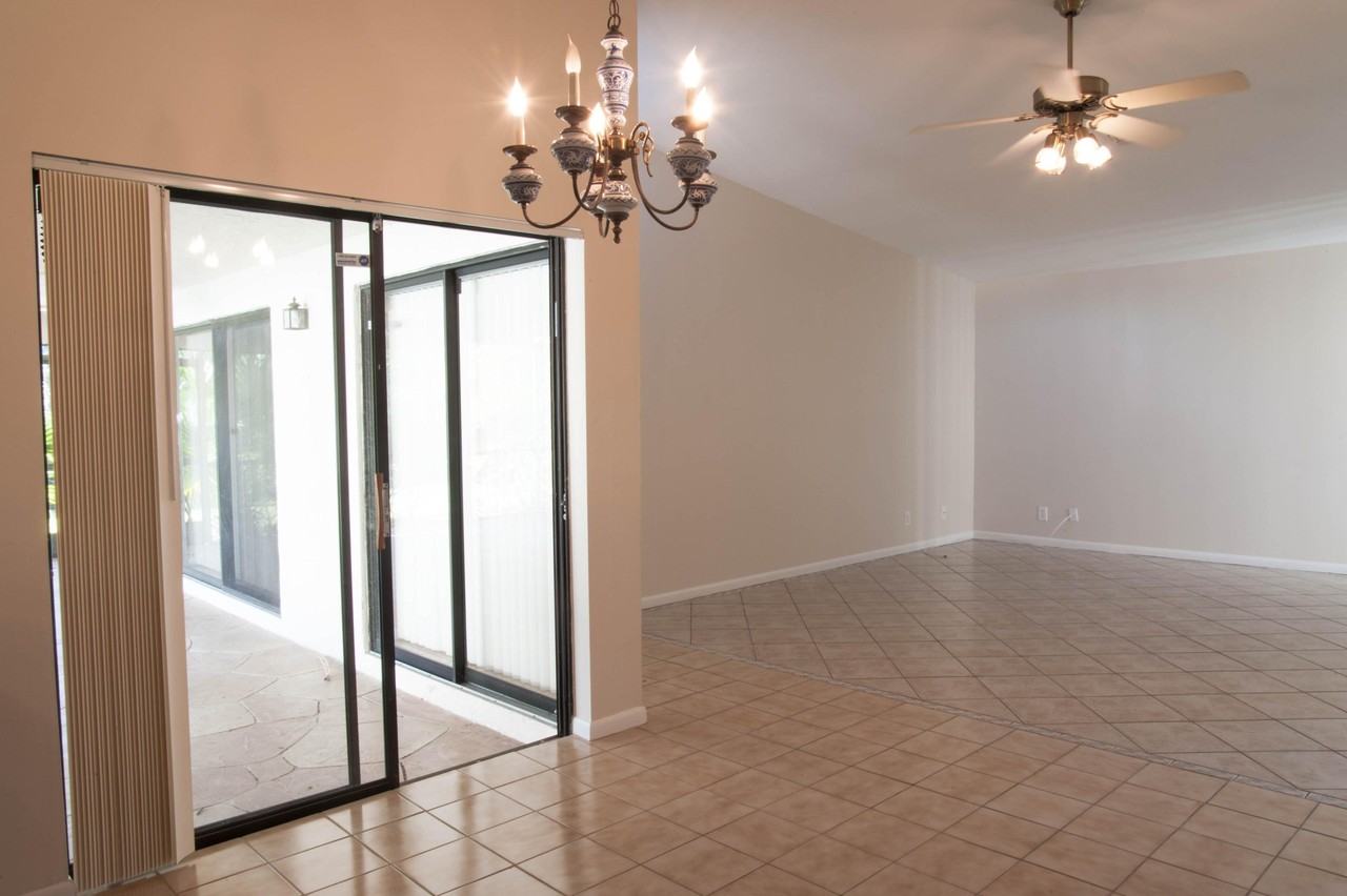 8963 Old Pine Way #21 - Photo 7 of 20