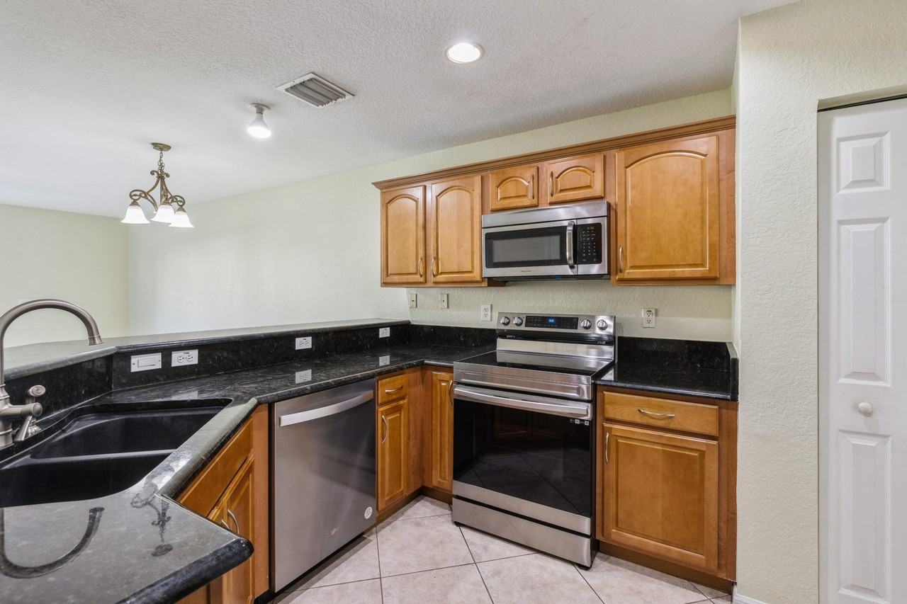 22131 Majestic Woods Way - Photo 2 of 13