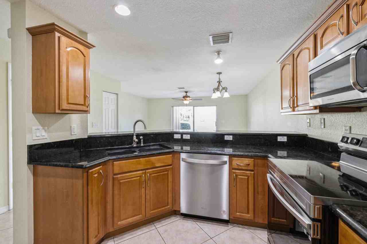 22131 Majestic Woods Way - Photo 3 of 13