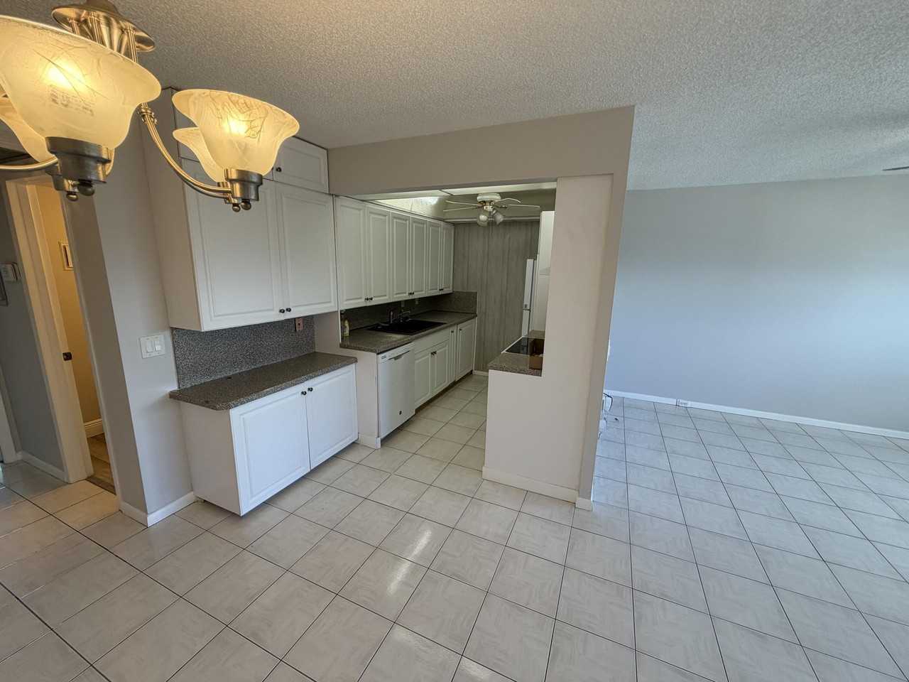4089 Wolverton E - Photo 3 of 11