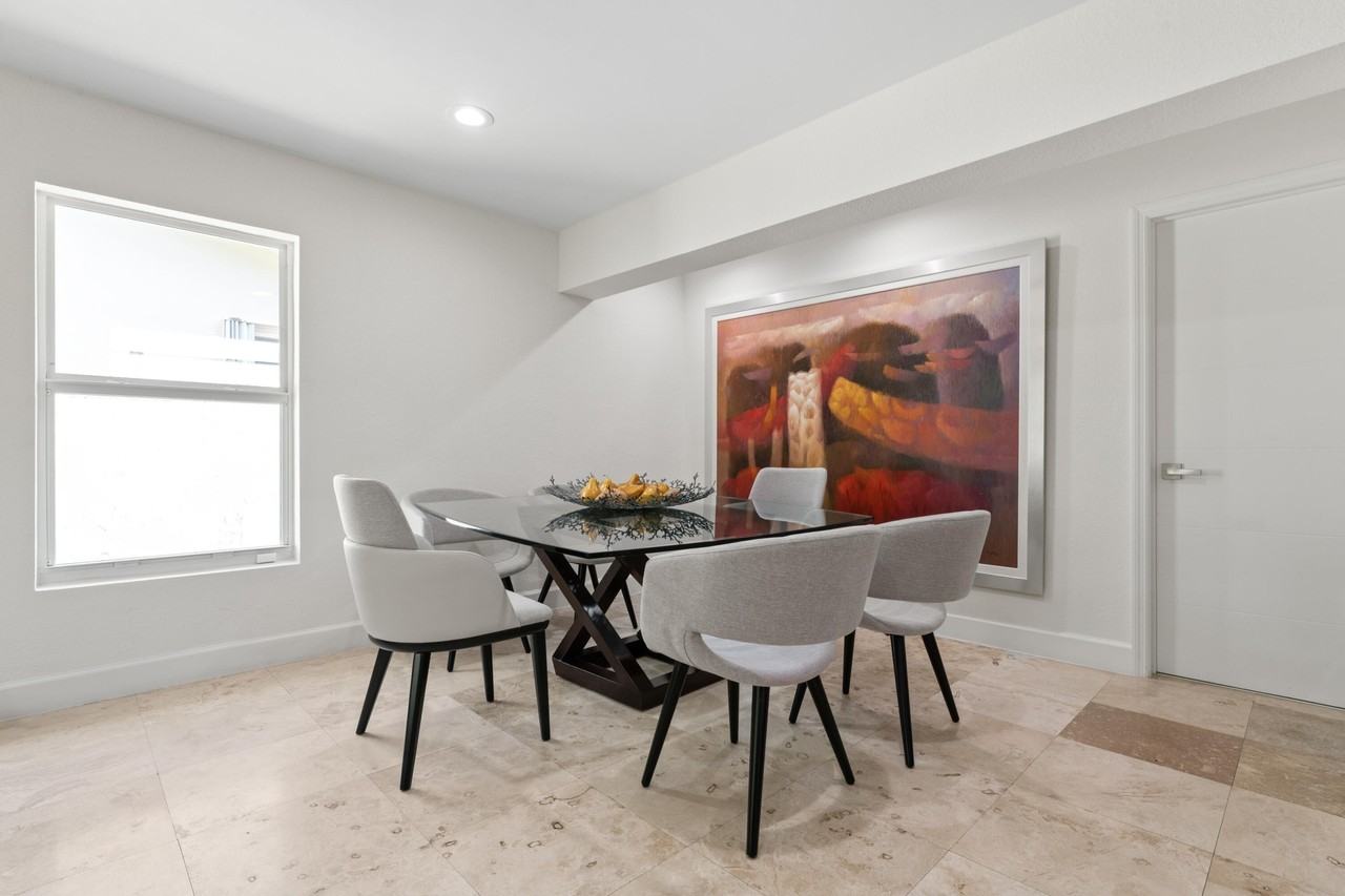 50 Nw 5th Ave - Photo 6 of 22