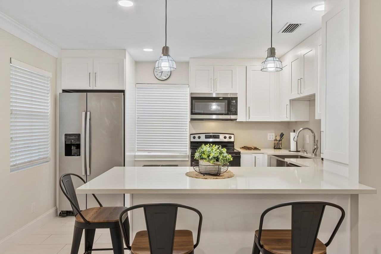 414 S Ocean Breeze - Photo 2 of 12