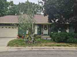 featured image of 608 Chateau Cir