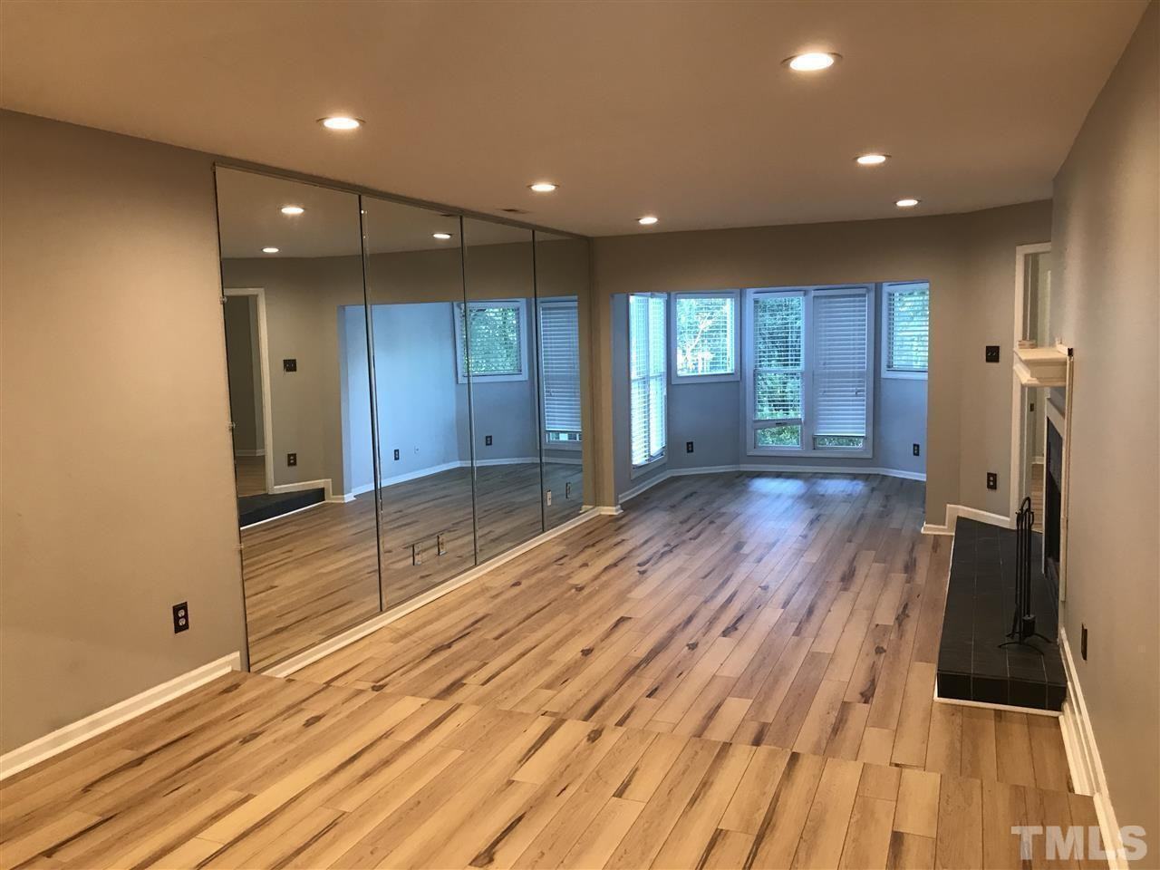 1000 Brighthurst Dr - Photo 6 of 11