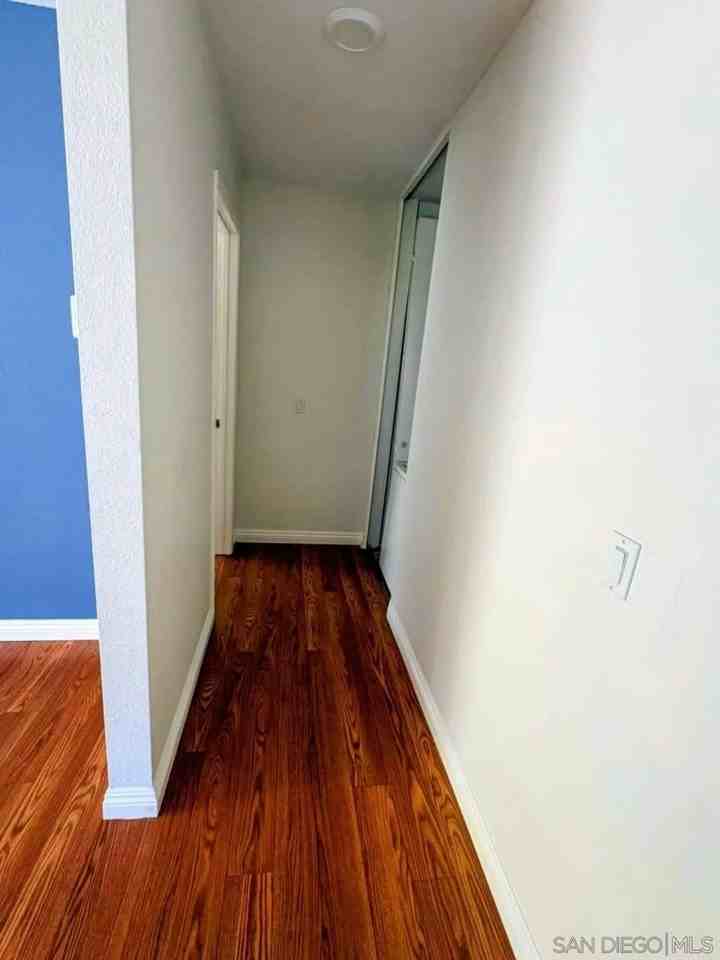 13219 Wimberly Sq - Photo 7 of 24