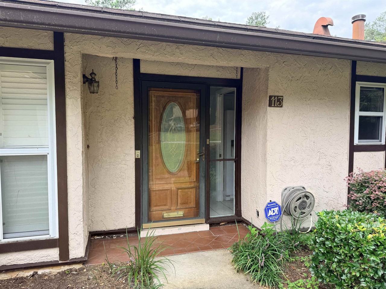 113 Westwood Dr - Photo 2 of 5