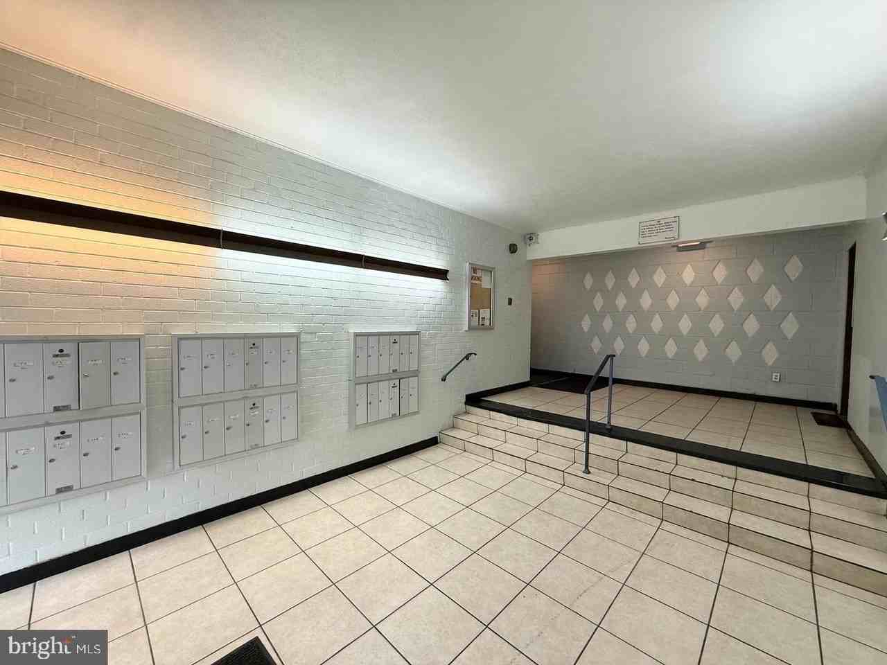 1920 Naylor Rd Se #210 - Photo 4 of 25