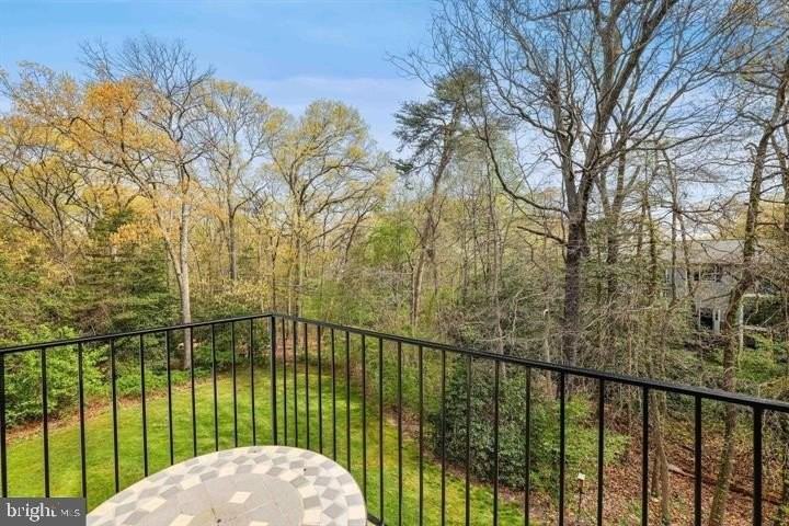 3503 Wedgewood Ct Apt M #M - Photo 4 of 26