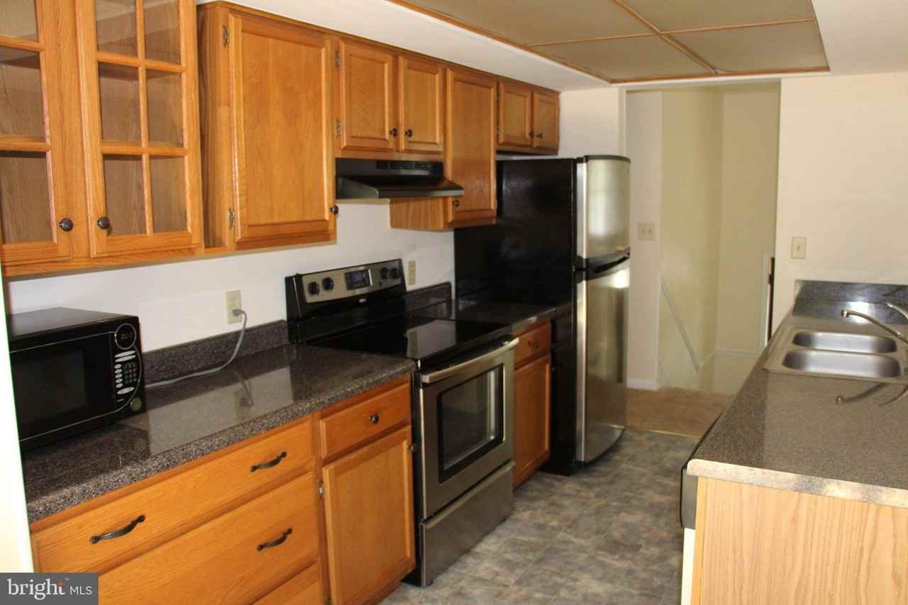 29471 Nancy St - Photo 2 of 6