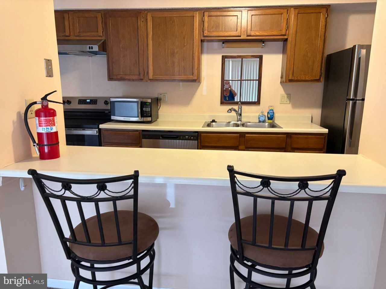 65 Sweetfern Ct - Photo 3 of 11