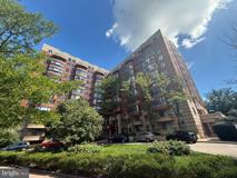 2400 Clarendon Blvd #607 - Photo 1 of 1