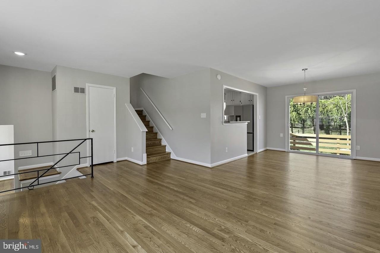 8908 Charles Augustine Dr - Photo 4 of 37