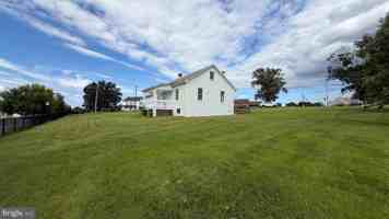 featured image of 108 S Preston St