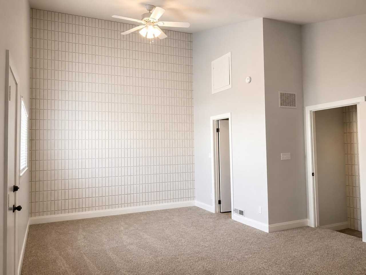 781 N Valley View Dr #D - Photo 6 of 8