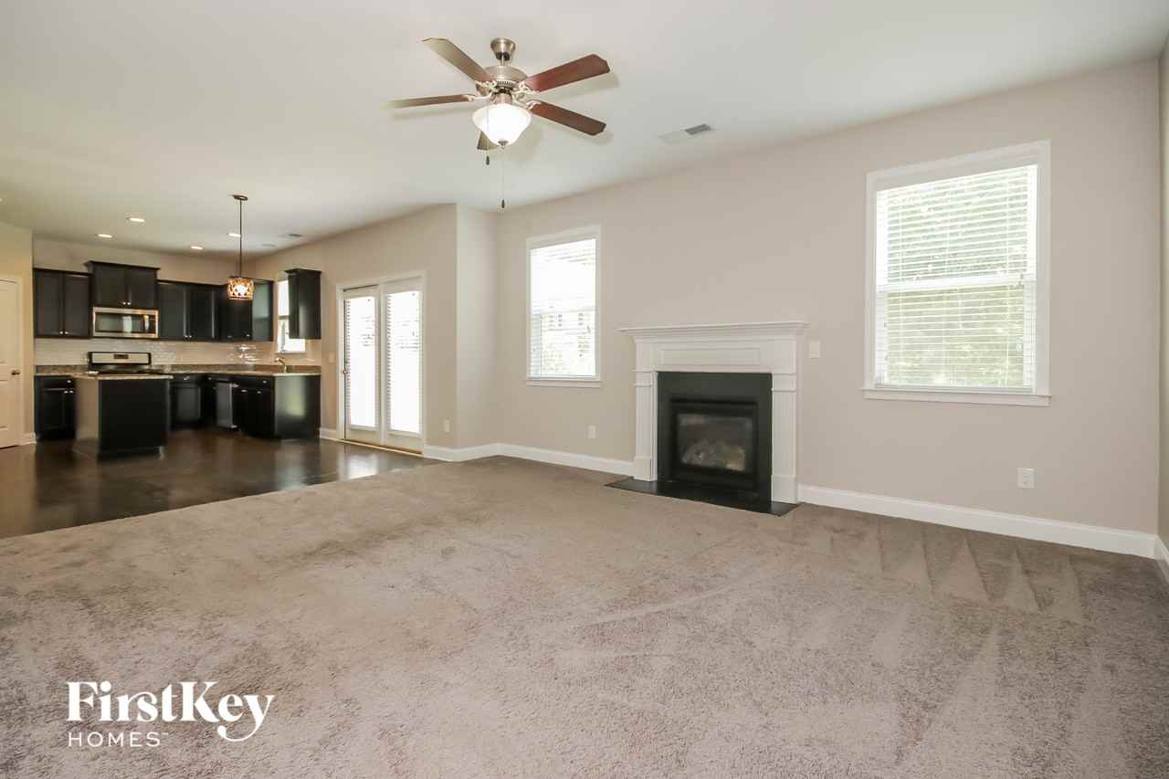4925 Crider Creek Cv - Photo 2 of 15