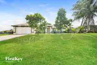 2153 Nw 18th Pl - Photo 1 of 1