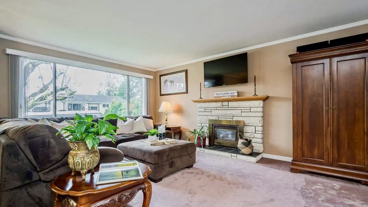 19741 54A Ave - Photo 2 of 23