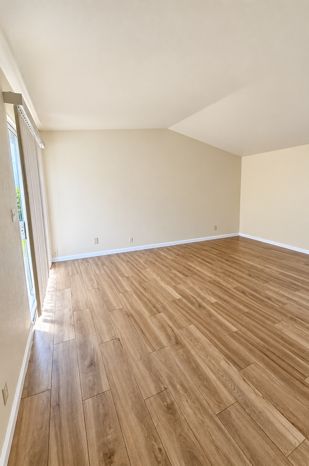5613 50th Ave - Photo 5 of 14